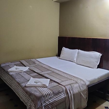 Hotel Caveri Comfort Inn Madikeri Eksteriør bilde