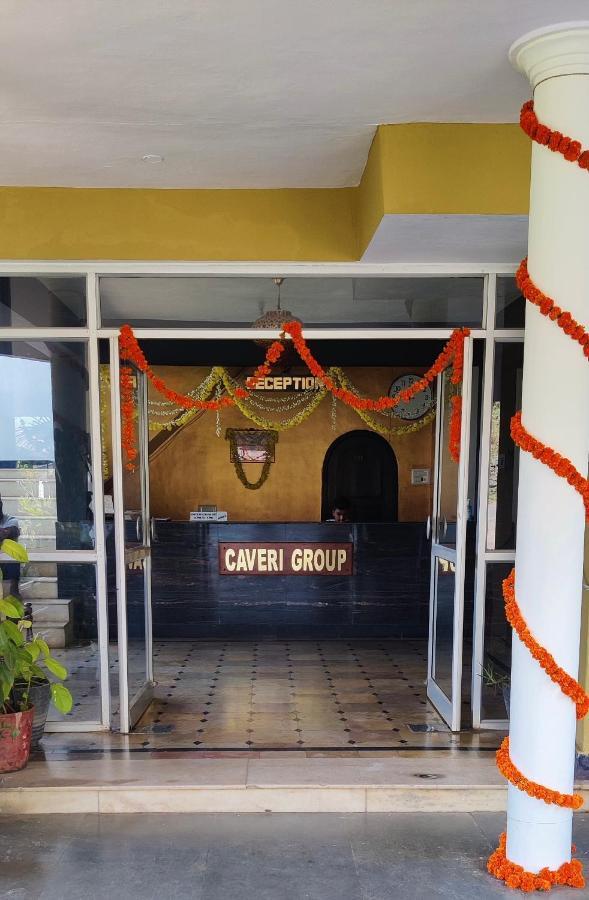 Hotel Caveri Comfort Inn Madikeri Eksteriør bilde