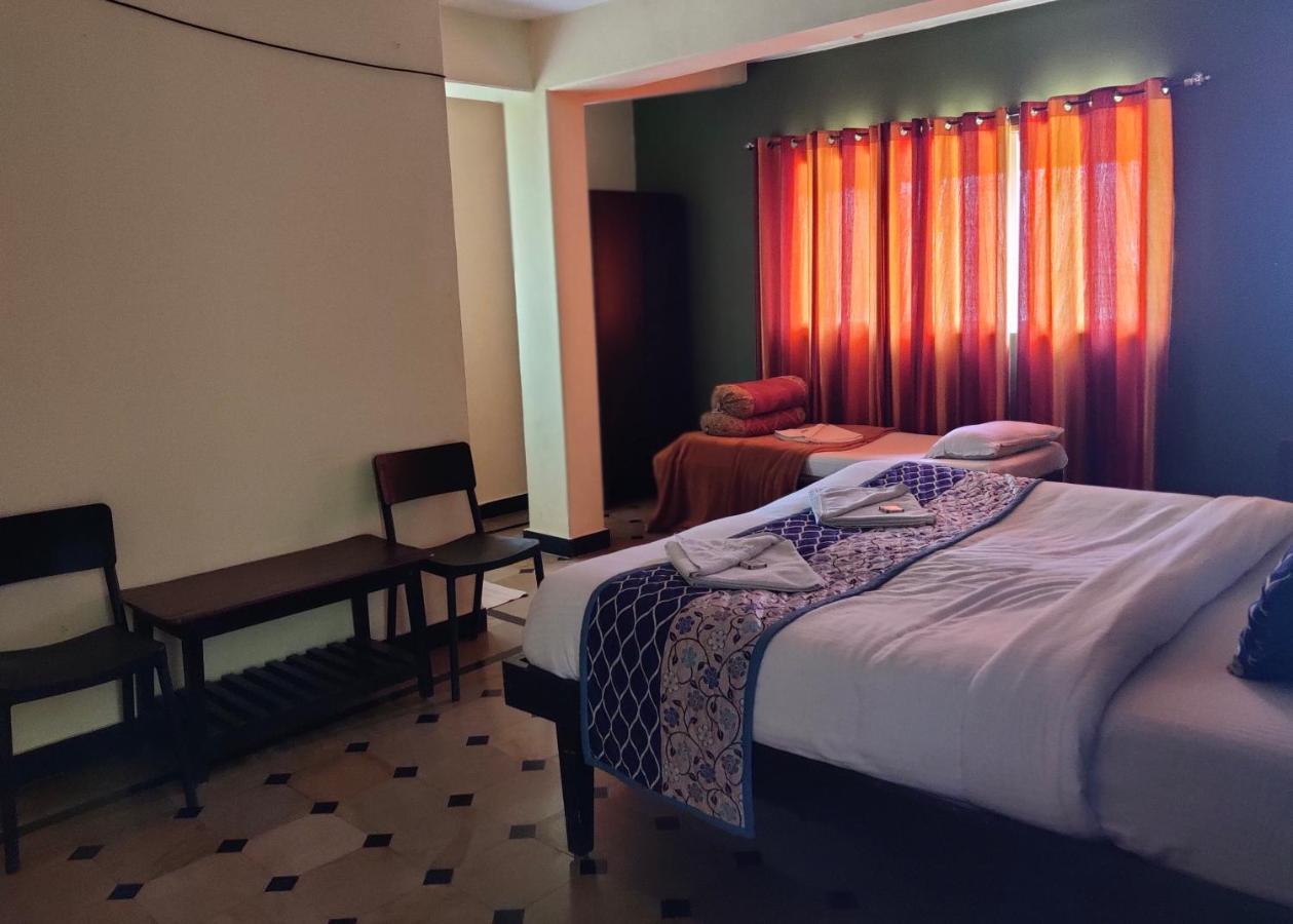 Hotel Caveri Comfort Inn Madikeri Eksteriør bilde