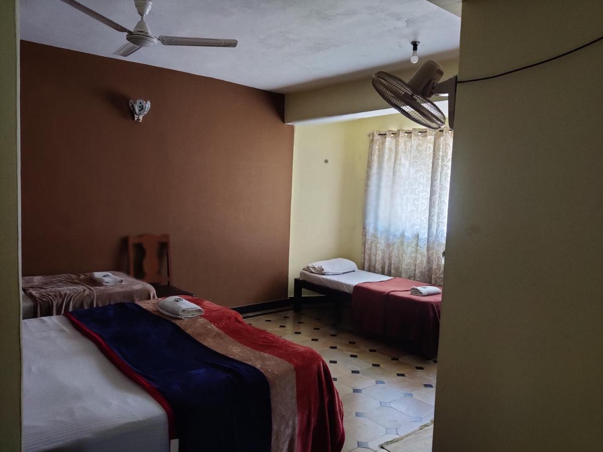 Hotel Caveri Comfort Inn Madikeri Eksteriør bilde