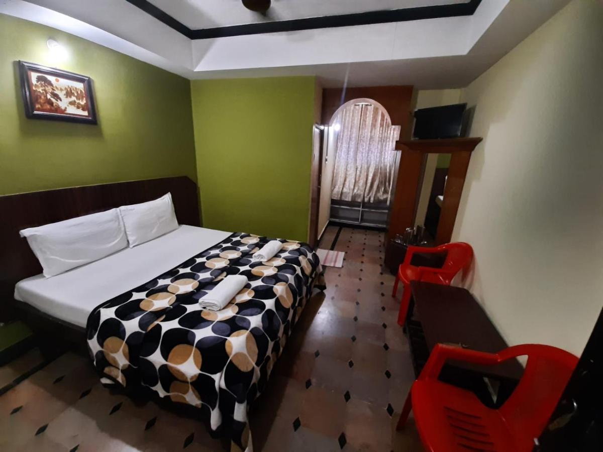 Hotel Caveri Comfort Inn Madikeri Eksteriør bilde