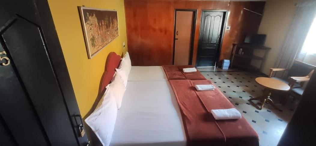 Hotel Caveri Comfort Inn Madikeri Eksteriør bilde